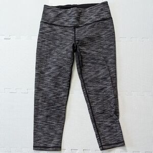 Knockout By Victoria's Secret Heathered Gray Crop Medium Leggings